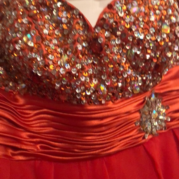 prom dress - Picture 3 of 5